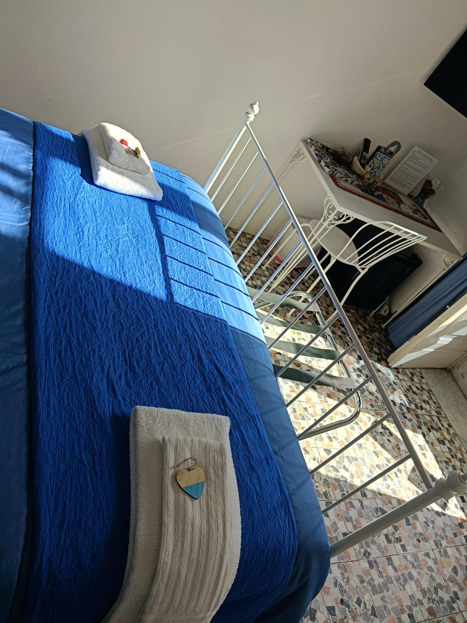 B&B Perla Katanya Oda fotoğraf