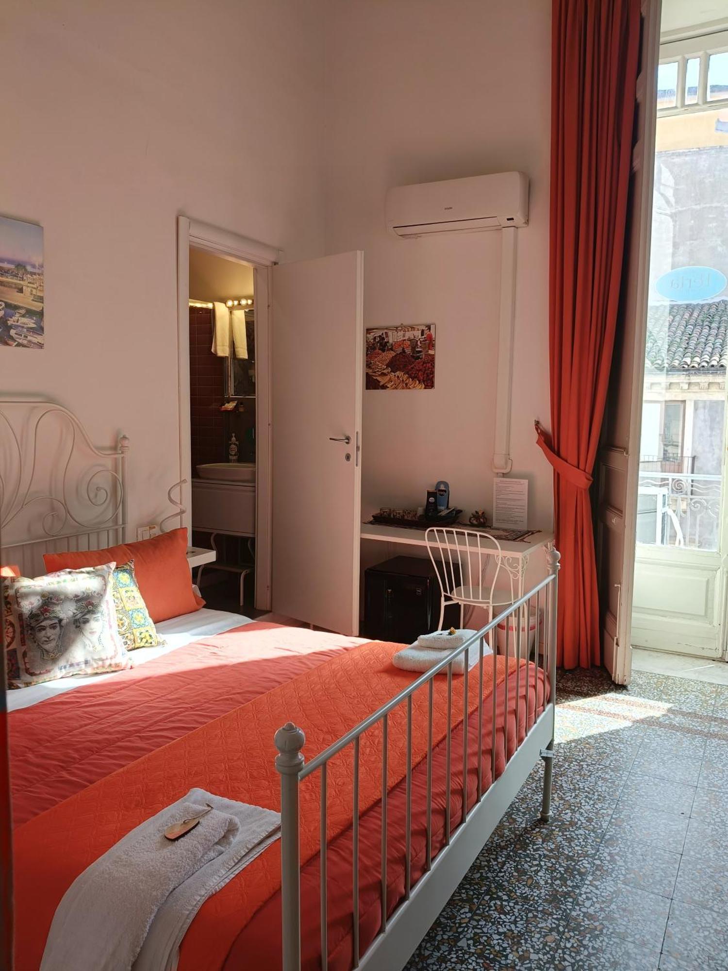 B&B Perla Katanya Dış mekan fotoğraf